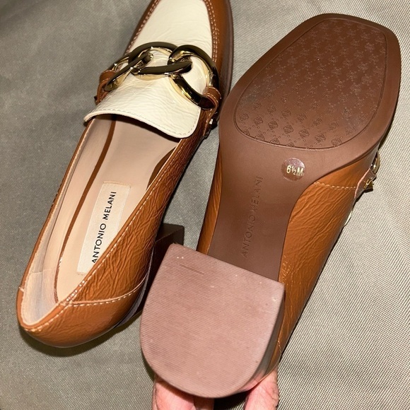 Antonio Melani Patent Leather Chunky Heel Harpez Heel Size 6.5 *LIKE NEW* - Picture 7 of 7